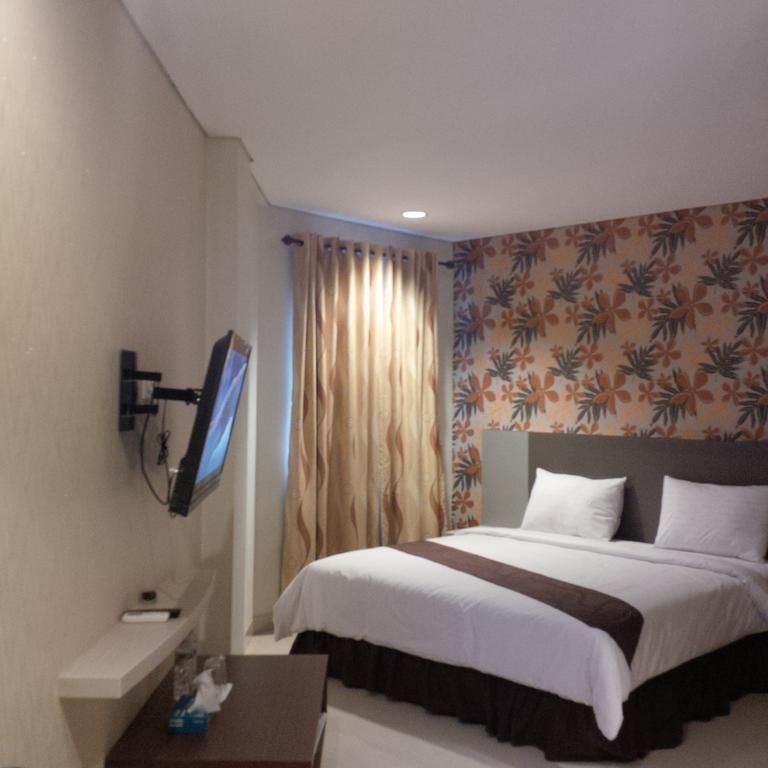 Max Hotel Makassar Bilik gambar